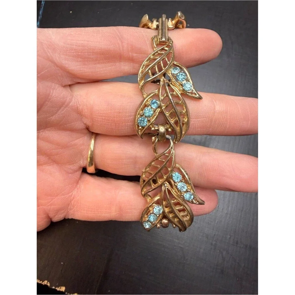 Gold Tone Leaf Link Bracelet Blue Rhinestone Vintage Style